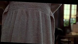 allison-moore-deepthroats-her-dates-cock-in-the-bathroom-she-gets-a-huge-load-in-her-mouth-digitalplayground