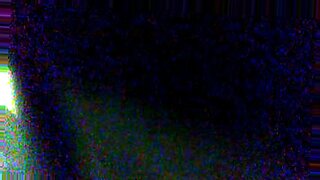 big-pussey-inside-moving-head