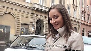 look-at-tits