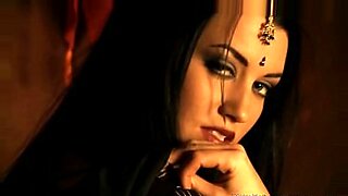 indian-girl-home-alone