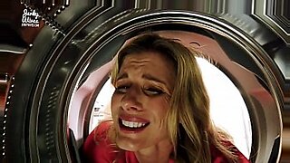 xivlokaxiv-blonde-on-treadmill