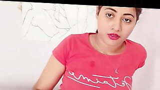 pink-t-shirt-boy-and-girl