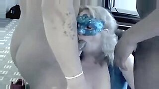 سكس-غتصاب-الخ-يغتصب-خته-بلعنف