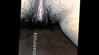 سکسی-وحشیانه-حشری-پسر۱۶ساله-به-زن-ساله