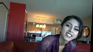 منظفة-عند-عائلة-عراقية