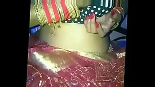 गप-गदै-चिक्सै-बोल्दै-सिक्
