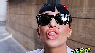 ari-electra-in-the-fan-bus