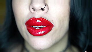 red-games-hist-android-app-hot-latina-girl-extreme-creamy-squirt-in-leggings-hypnosis