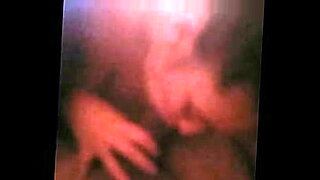 2-pretty-girls-pleasuring-themselves