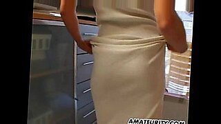 ينيك-اخته-ويه-نيمه