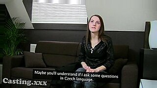 delhi-hostel-girl-first-time-clear-adio-with-bleding