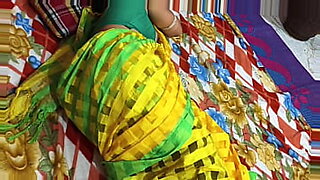 all-local-desi-bahar-bathing-heary-lady