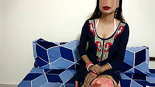মানুষের-সাথে-ঘোড়ার-লগে-স