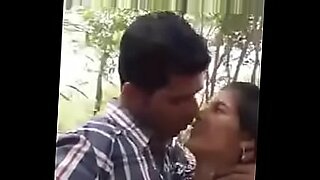 indian-hot-saree-teacher-lift-hart-fuck-with-student-homemade-sex-video