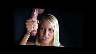 indian-swallows-cum-with-young-girl-in-blue-saree-gets-penis-down-her-throat-rough-a-deepthroat-blowjob-with-cum-swallow-pov-indian