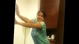 telugu actress anushka bath nude video
