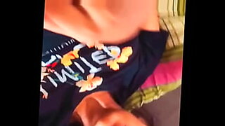 sexolandia-with-naughty-girl-litting-put-strong