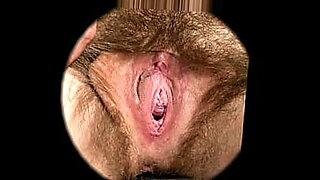 girls-boobs-hairy