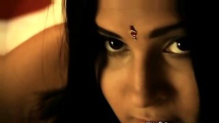 bollywood-naked-xx-video
