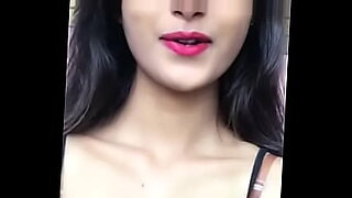 green-eye-beautiful-girl