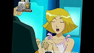 47-detik-rebbeca-clover