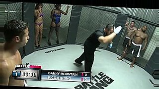 lift-hot-sex-fuck-punishment