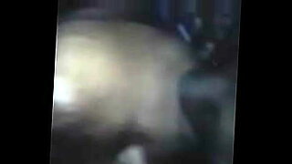 ဖရဲသီးသည်မြမြ-xnxx