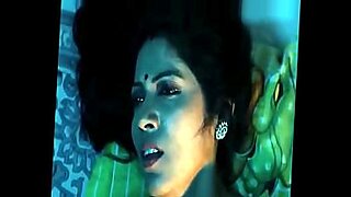 japan-schools-group-video