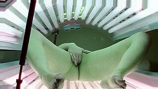 blonde-babe-massage-anal