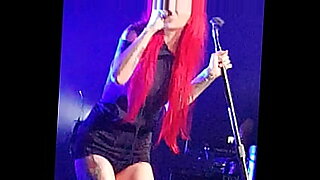 lights-in-pussy