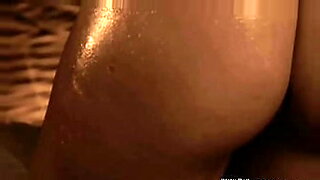 i-saw-my-aunty-sleeping-when-pussy
