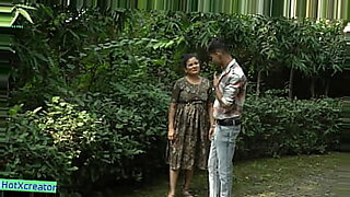 تخون-زوجها-مع-الطبيب-مترجم
