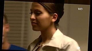 pretty-nicole-xxx-nude-videos-in-bathroom