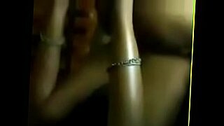 ভরতিয়-পেছনে-চোদাচুদি