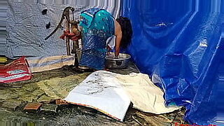 سكس-مترجم-آخ-واخت-يتجسس-على-اخته