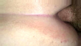 lesbian-squirt-pee-girl-do-girl-doc-sex-girl-pee-girls-drink-onli