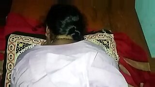 share bedroom smoll son sleeping in night 3gp sex video free download