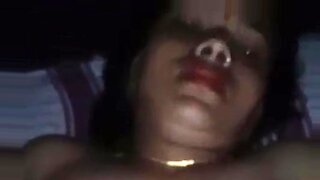 pussy licking girl moan