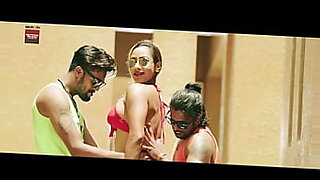 মোবাইল-ভিডিও-গোসলের