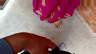 नेपाली-केटाकेटी-कुरा-गर्
