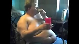 se-la-chupo-a-mi-hijastro