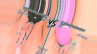 peeing-hidden-cam
