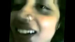 indian-schools-boy-and-super-aunty