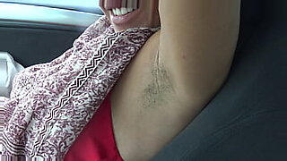 armpits-lick