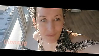 scissoring-lesbians-withing-labia