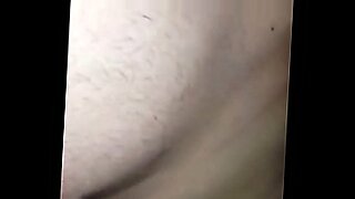 मोठ्या-वहिनी-कडुन-मूठ-मार
