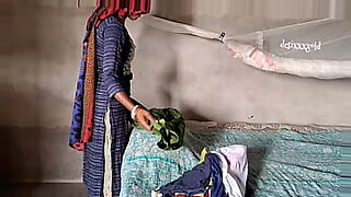 पेलते-हुए-pesab-kar-di-sec