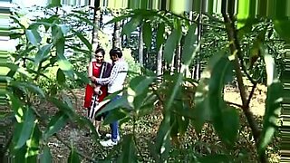 video-call-the-khan-video-call-video-call