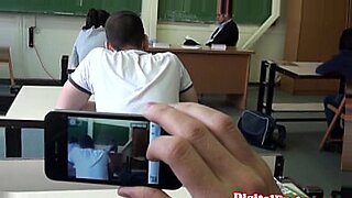 teacher-caught-chopping-jss-3-class-students-in-classroom-after-schools-my-blog