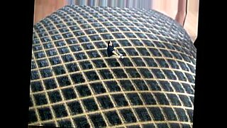 small-ass-hole-in-huge-big-black-dick